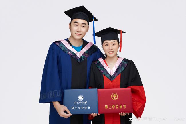 西安交通大学毕业证(西安交通大学毕业证外壳)